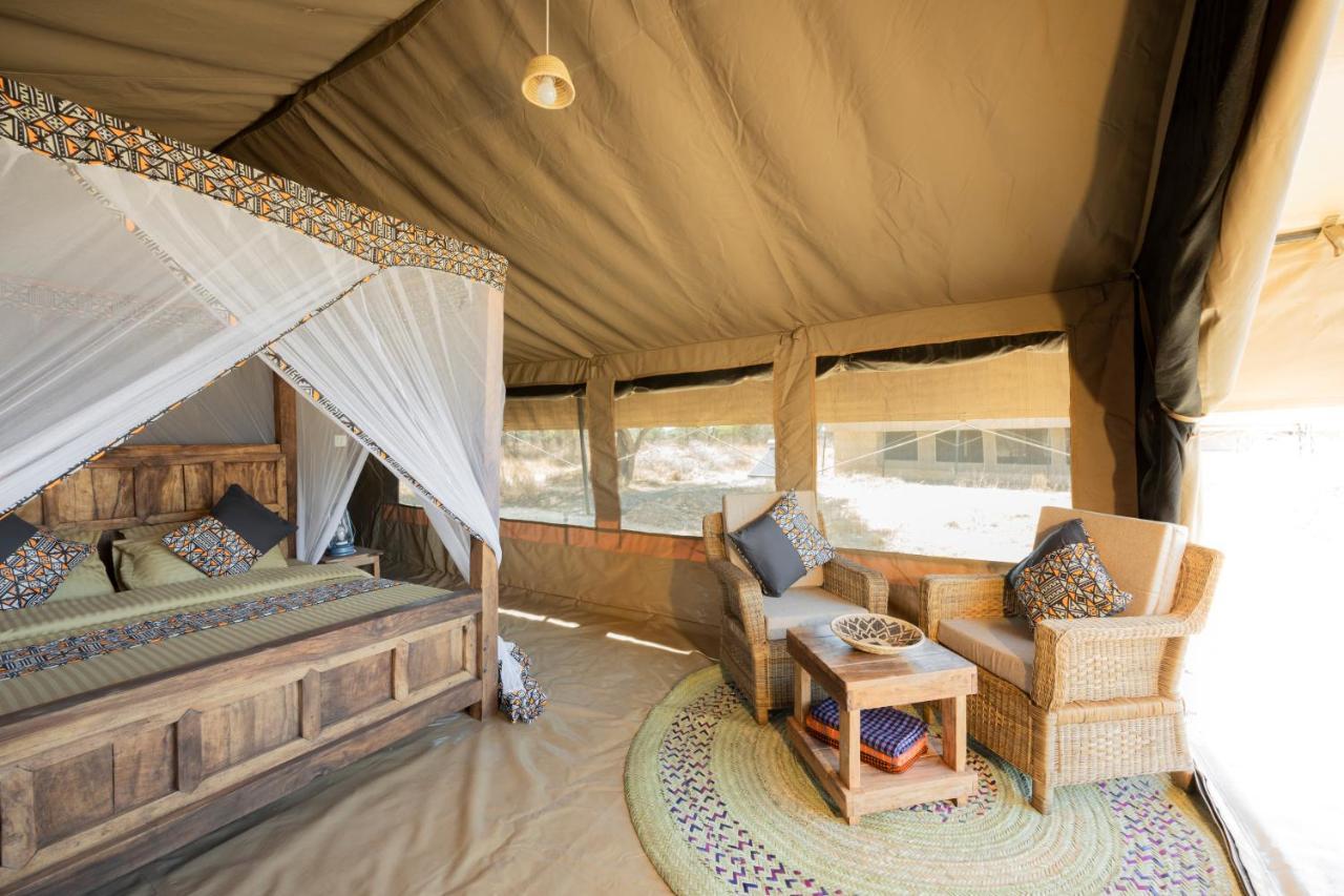 Africa Safari South Serengeti Ndutu Ngorongoro Sinoni Luaran gambar