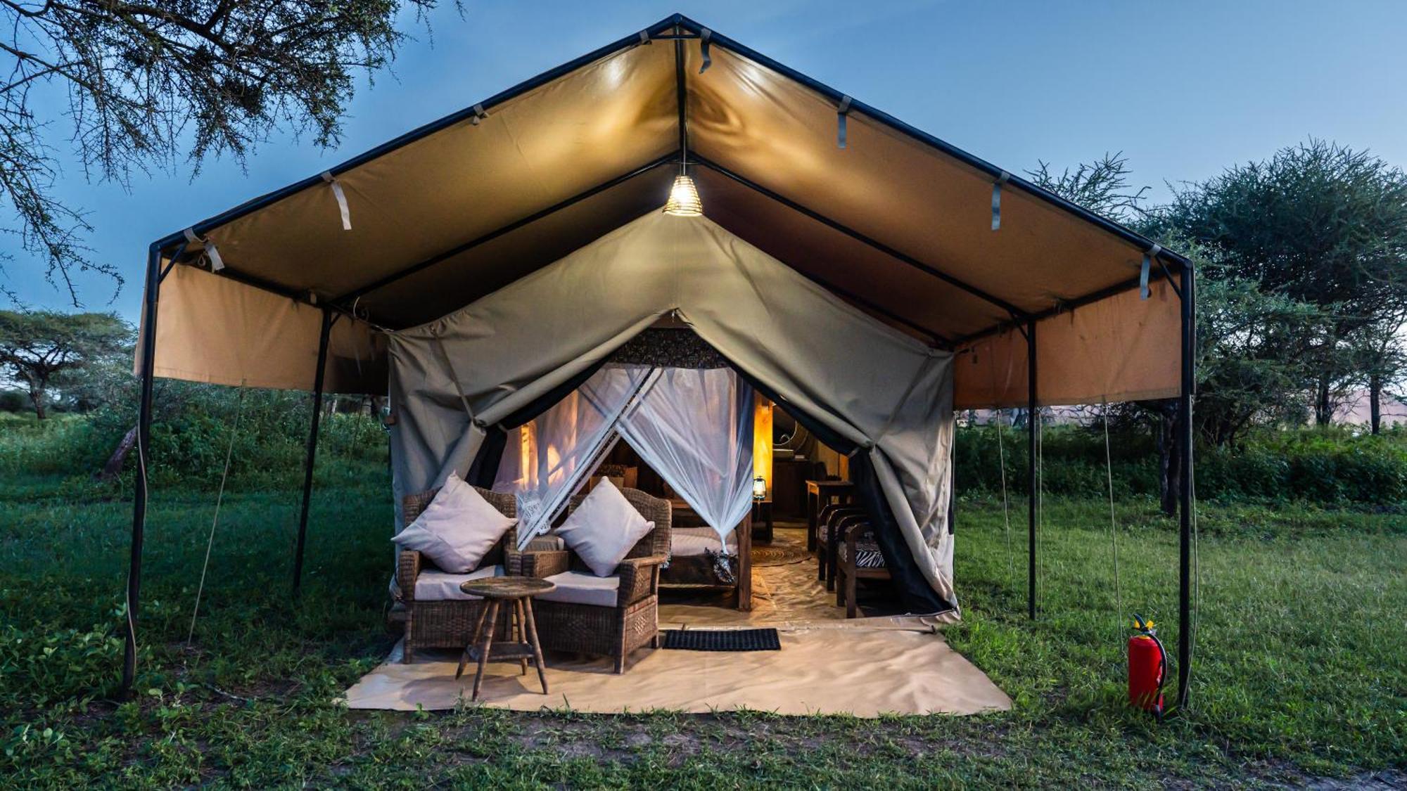 Africa Safari South Serengeti Ndutu Ngorongoro Sinoni Luaran gambar
