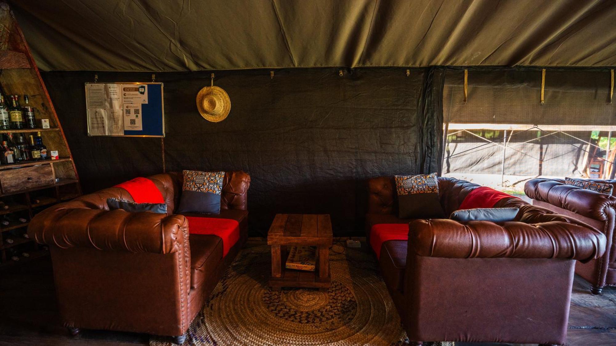 Africa Safari South Serengeti Ndutu Ngorongoro Sinoni Luaran gambar