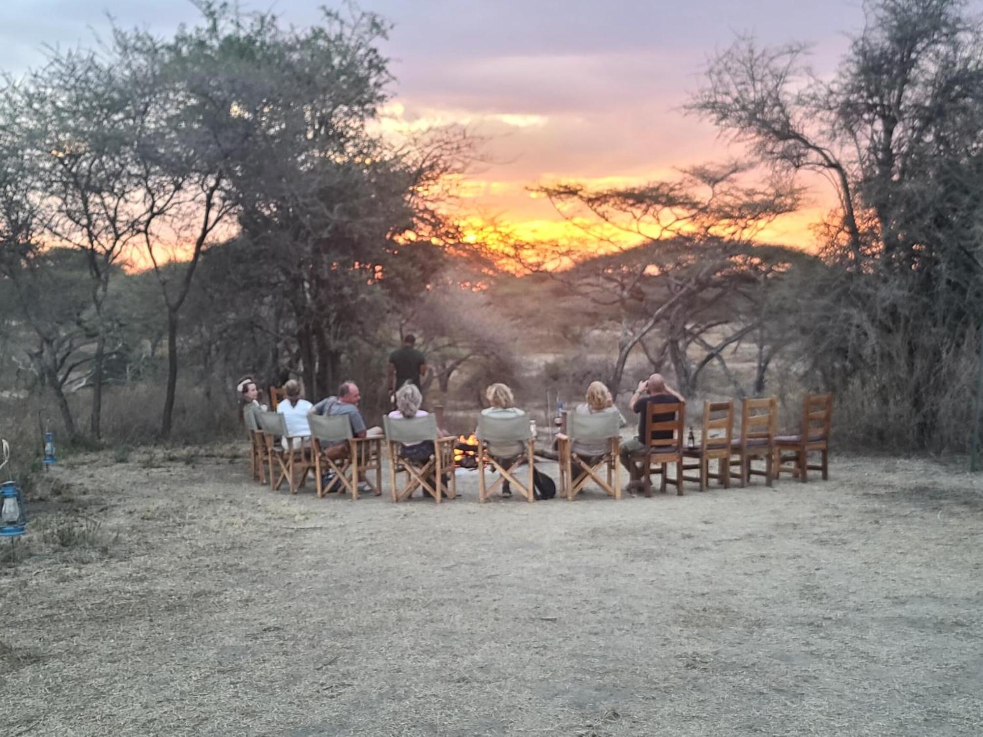 Africa Safari South Serengeti Ndutu Ngorongoro Sinoni Luaran gambar